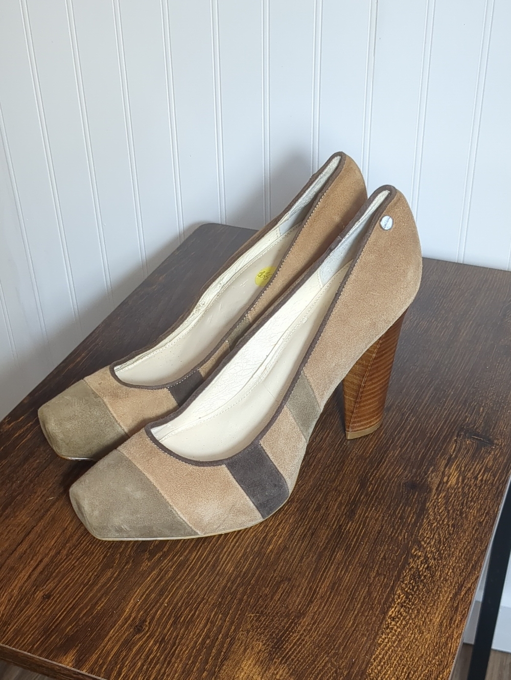 Calvin Klein Gabbey Suede Colorblock Block Heel Platform Pumps Size 9.5 M